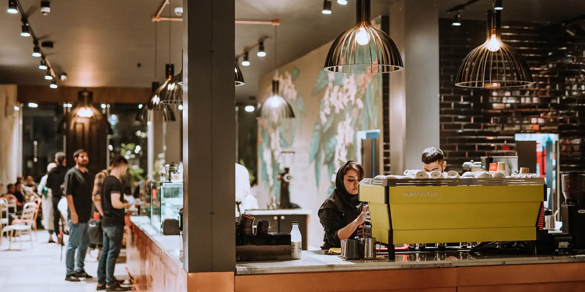 انواع قهوه های سرو شده در کافه وید